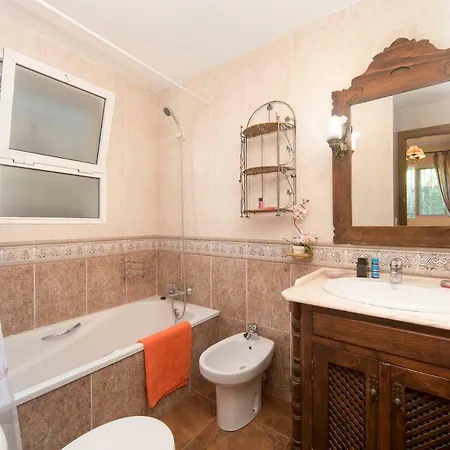 Triana Country house *